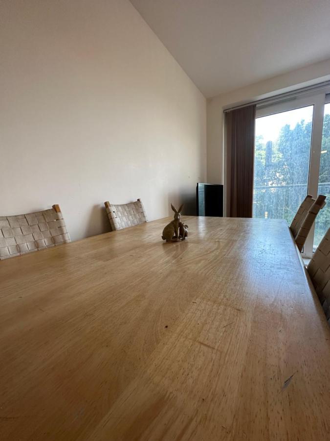 New Build 2 Bedroom With 2 Bath In Лондон Экстерьер фото
